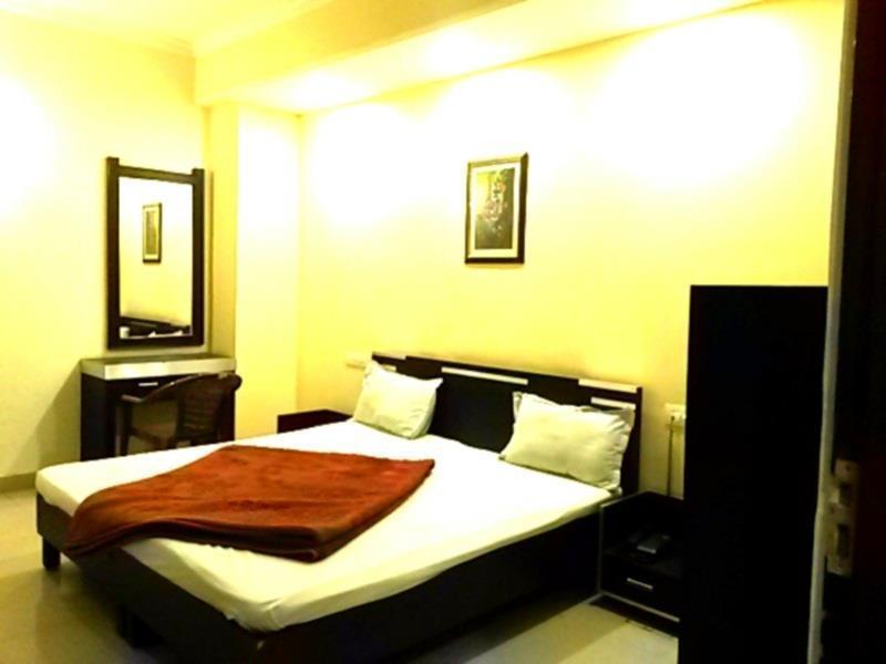 โฮเต็ล สุขมาน อินเตอร์เนชั่นแนล Hotel อัมริตสา ภายนอก รูปภาพ
