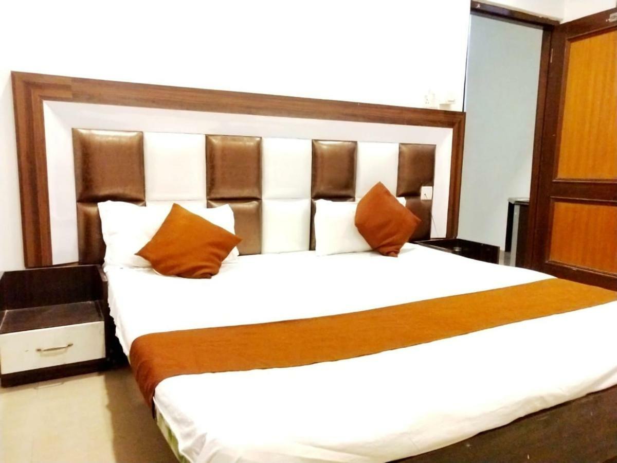 โฮเต็ล สุขมาน อินเตอร์เนชั่นแนล Hotel อัมริตสา ภายนอก รูปภาพ
