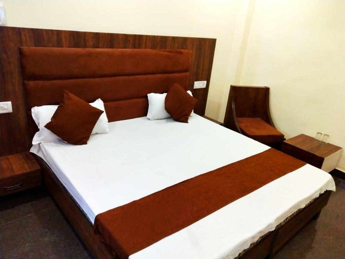 โฮเต็ล สุขมาน อินเตอร์เนชั่นแนล Hotel อัมริตสา ภายนอก รูปภาพ