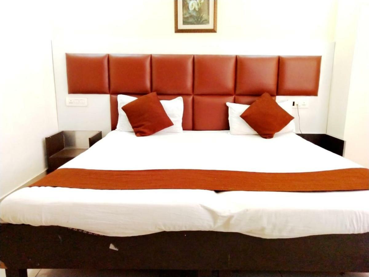 โฮเต็ล สุขมาน อินเตอร์เนชั่นแนล Hotel อัมริตสา ภายนอก รูปภาพ