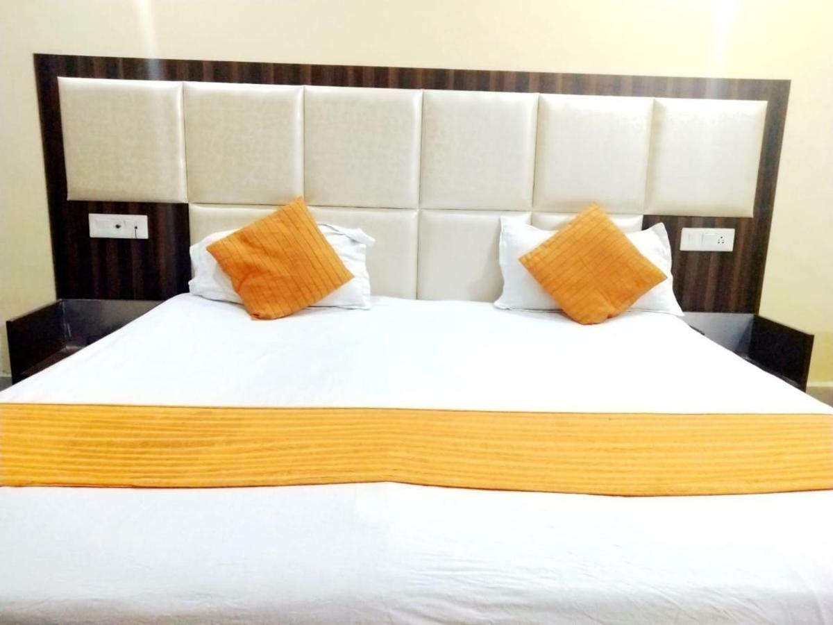 โฮเต็ล สุขมาน อินเตอร์เนชั่นแนล Hotel อัมริตสา ภายนอก รูปภาพ